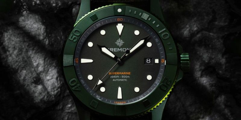 Bremont_the_Supermarine_Full_Ceramic_in_Jungle_Green_and_Tactical_Black