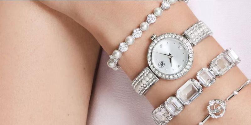 Festive Jewellery Styling: How to Wear Swarovski This Season