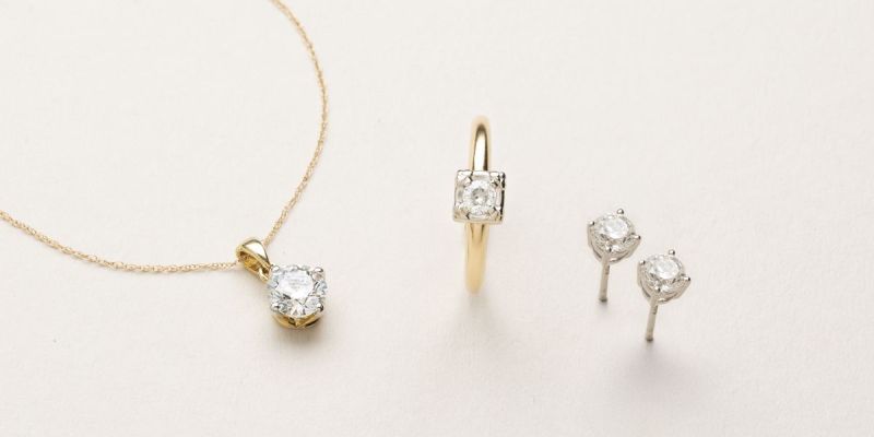 2026 Bridal Jewellery Guide: Bride, Bridesmaids & Mother of the Bride