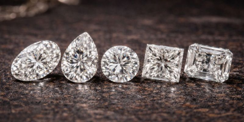 Diamond Clarity Explained: How to Choose the Right Grade