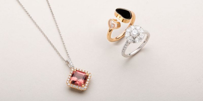 From Minimalist to Maximalist: Jewellery Styling Based on Your Fashion Personality