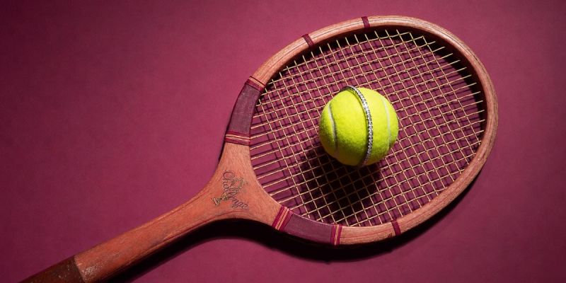 The Sparkling World of Jewellery & Watches in Tennis