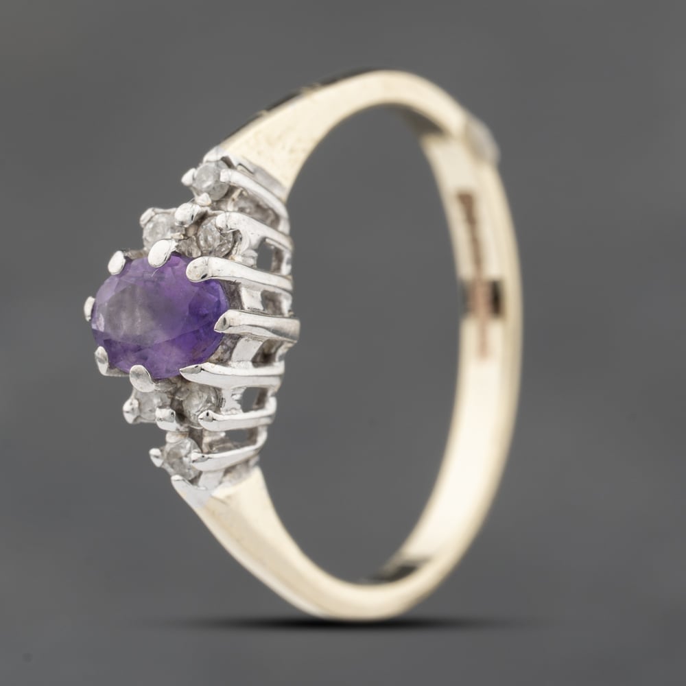 Second Hand 9ct Yellow Gold Amethyst & Cubic Zirconia Cluster Ring 41102588