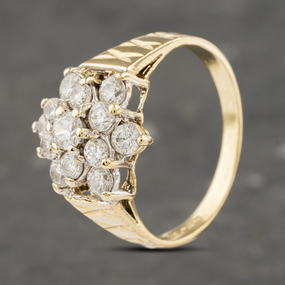 Second Hand 9ct Yellow Gold Cubic Zirconia Cluster Ring 41103204