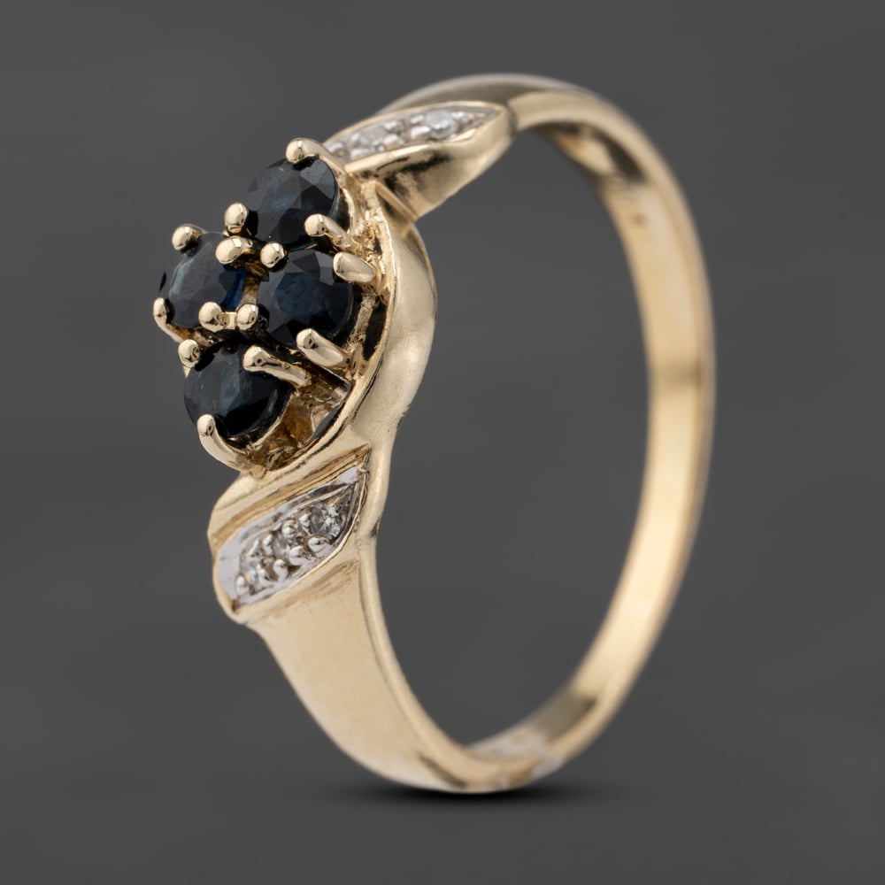 Second Hand 9ct Yellow Gold Sapphire & Cubic Zirconia Shoulders Cluster Ring 41103563
