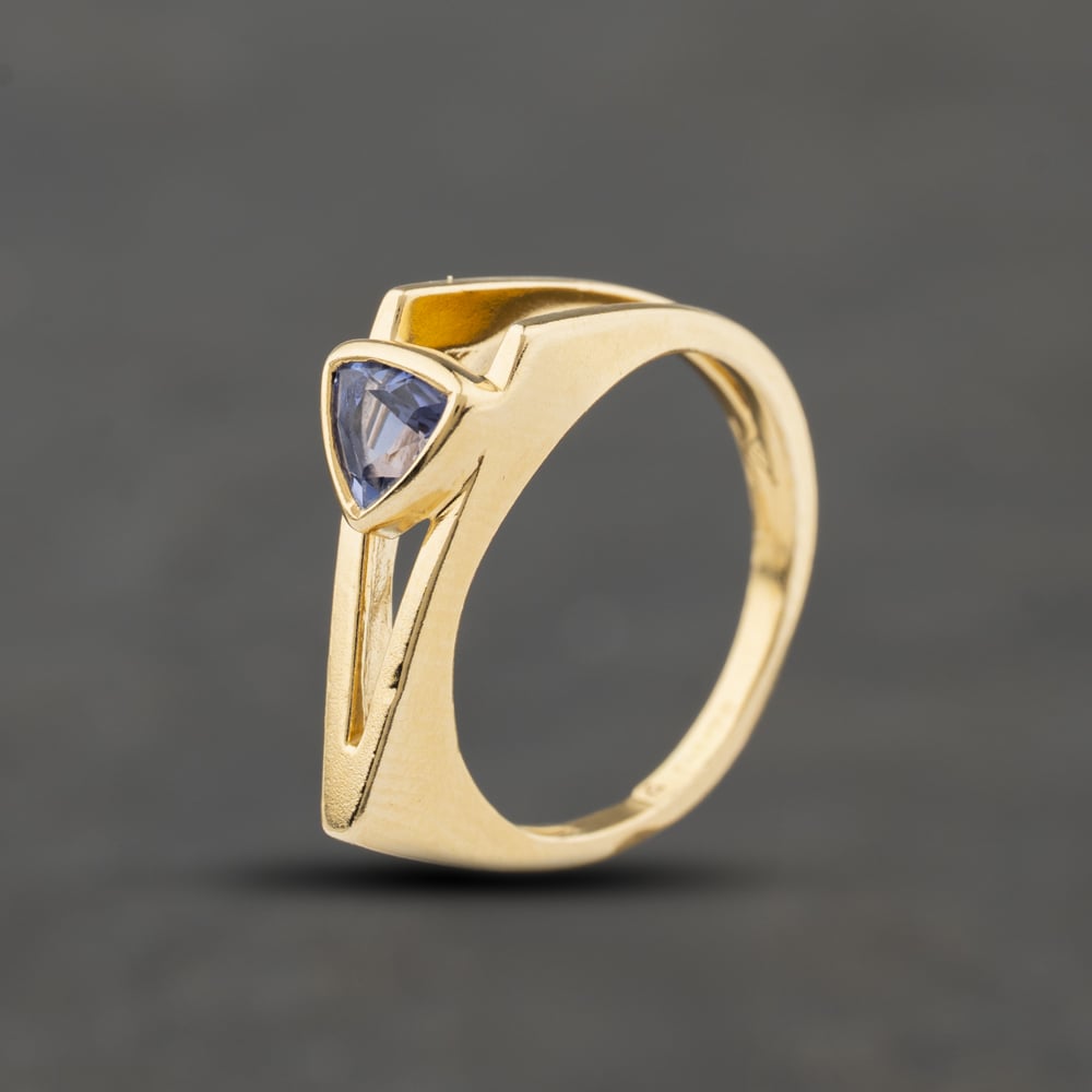 Second Hand 14ct Yellow Gold Tanzanite Dress Ring 41103981