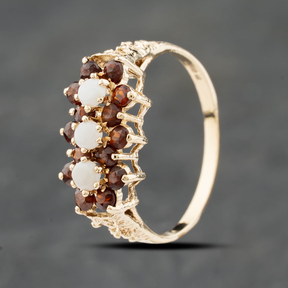 Second Hand 9ct Yellow Gold Opal & Garnet Cluster Ring 41104058