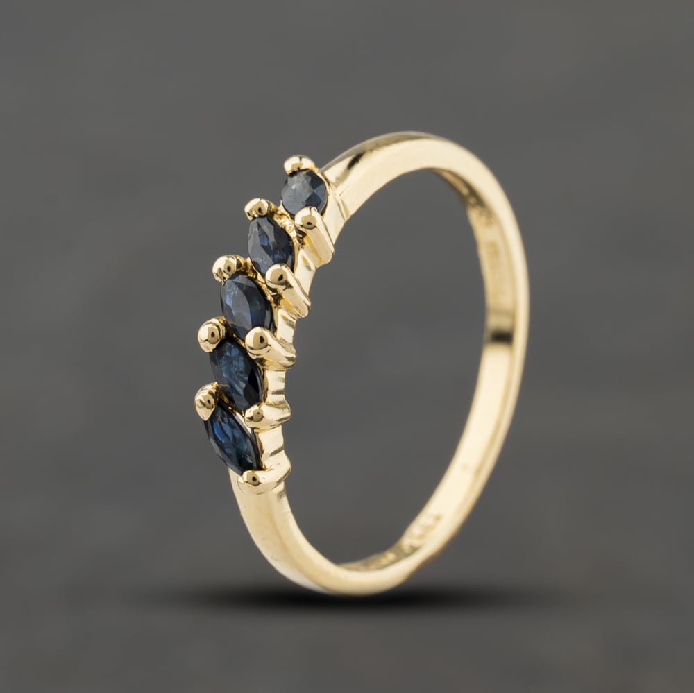 Second Hand 9ct Yellow Gold Sapphire Five Stone Ring 41104096