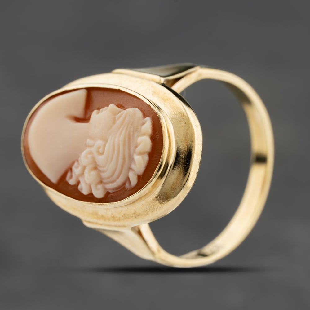 Second Hand 9ct Yellow Gold Cameo Oval Cameo Ring 41104116