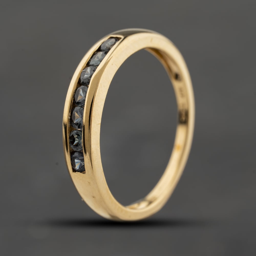 Second Hand 9ct Yellow Gold Colour Changing Garnet Channel Set Half Eternity Ring 41104190