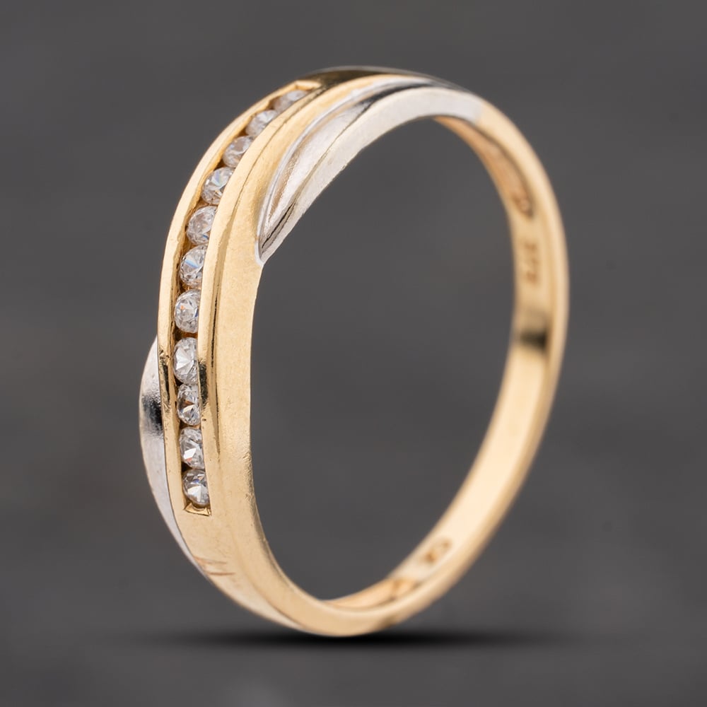 Second Hand 9ct Two Colour Gold Cubic Zirconia Crossover Ring 41104208