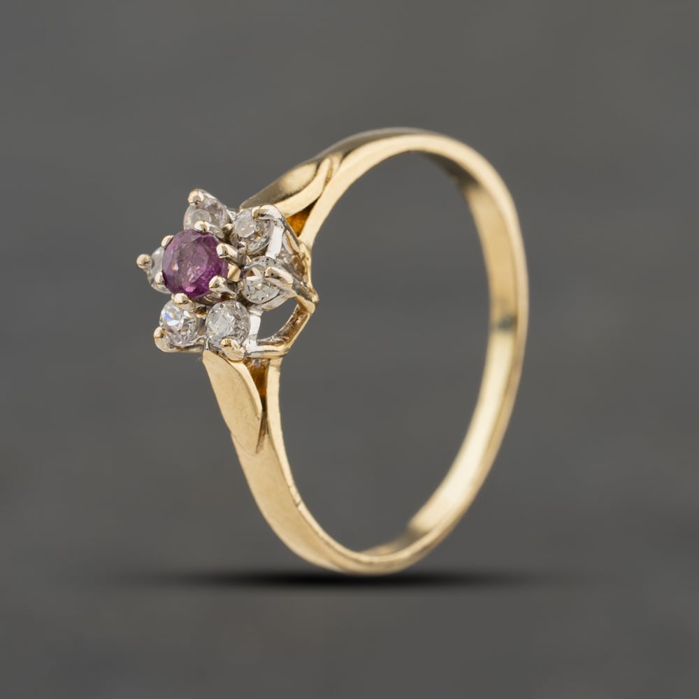 Second Hand 9ct Yellow Gold Pink Topaz & Cubic Zirconia Flower Cluster Ring 41104344