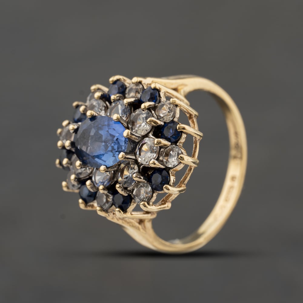 Second Hand 9ct Yellow Gold Synthetic Stone Oval Cluster Ring 41104346