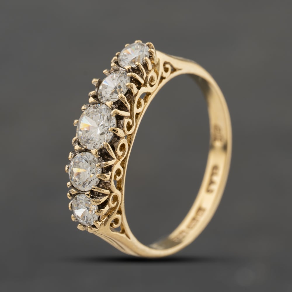 Second Hand 9ct Yellow Gold Cubic Zirconia Five Stone Ring 41104359