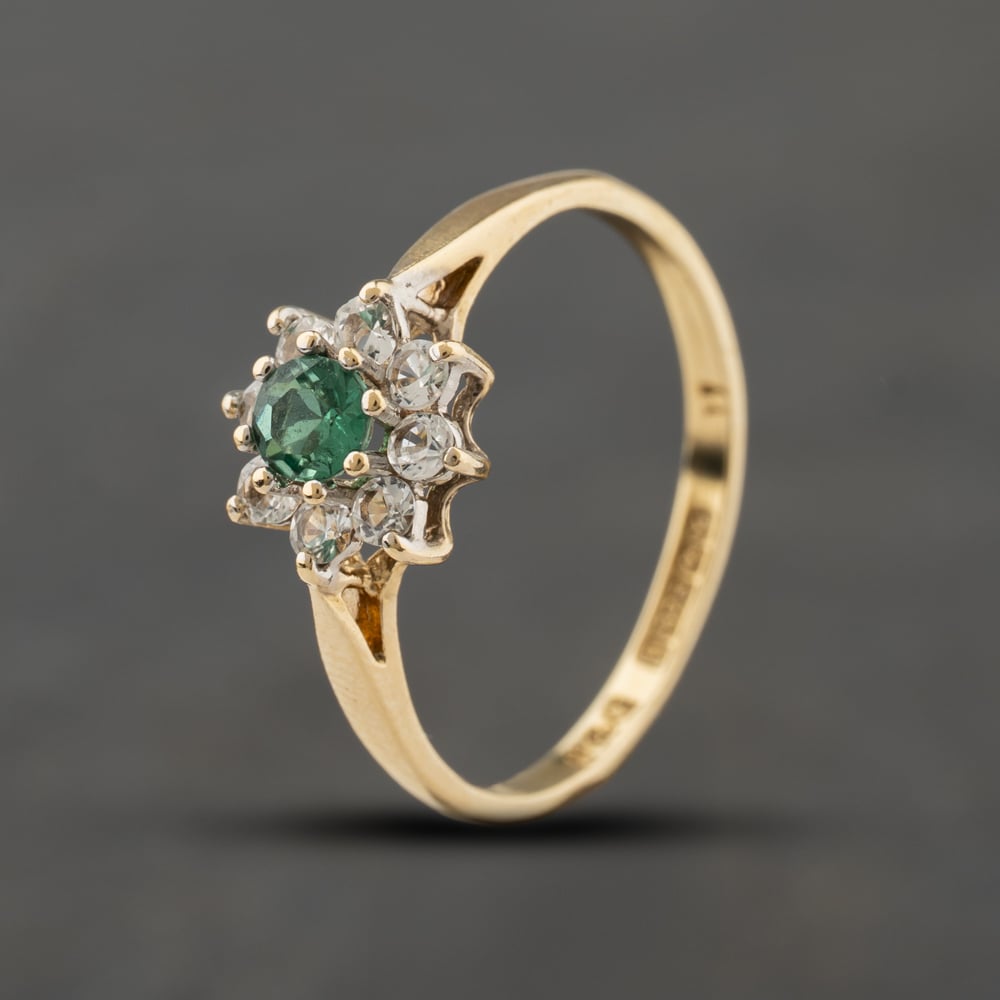 Second Hand 9ct Yellow Gold Green & White Spinel Cluster Ring 41104426