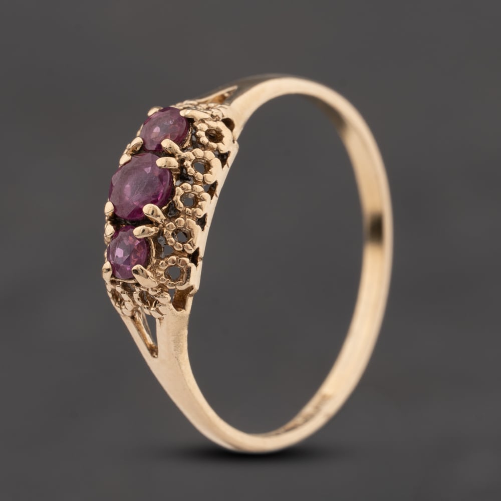 Second Hand 9ct Yellow Gold Ruby Three Stone Ring 41104792