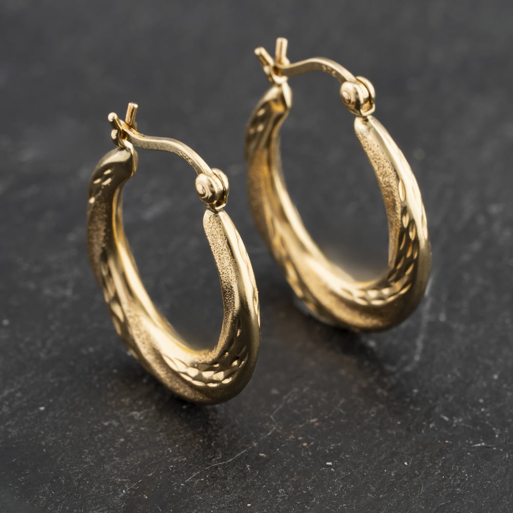 Second Hand Yellow Gold 20mm Diamond Cut Pattern Creole Earrings 41173424