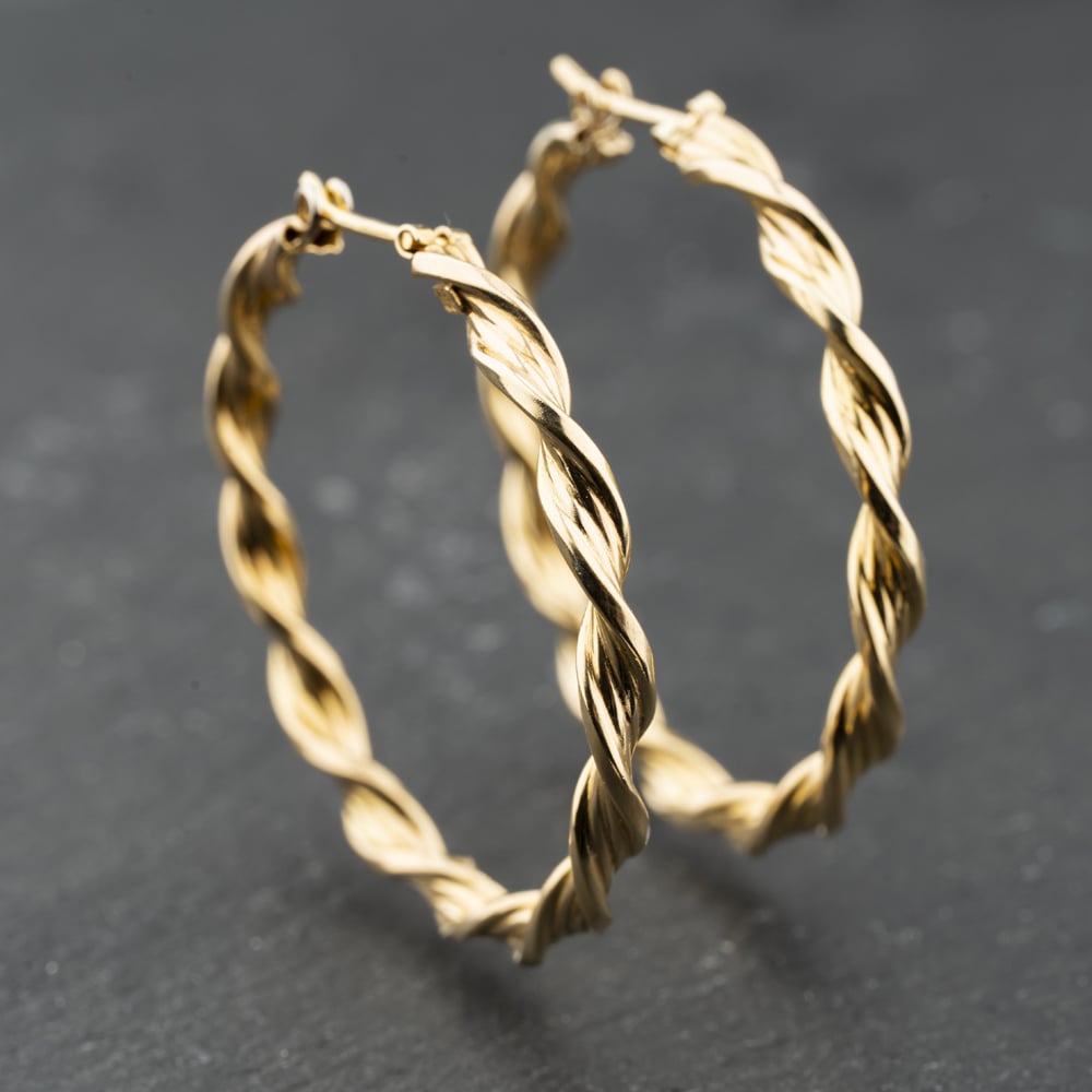 Second Hand Yellow Gold 35.2mm Twisted Hoop Earrings 41174115