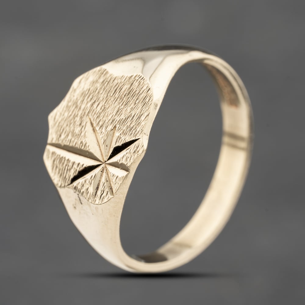 Second Hand Vintage 9ct Yellow Gold Shield Shaped Signet Ring 41342214
