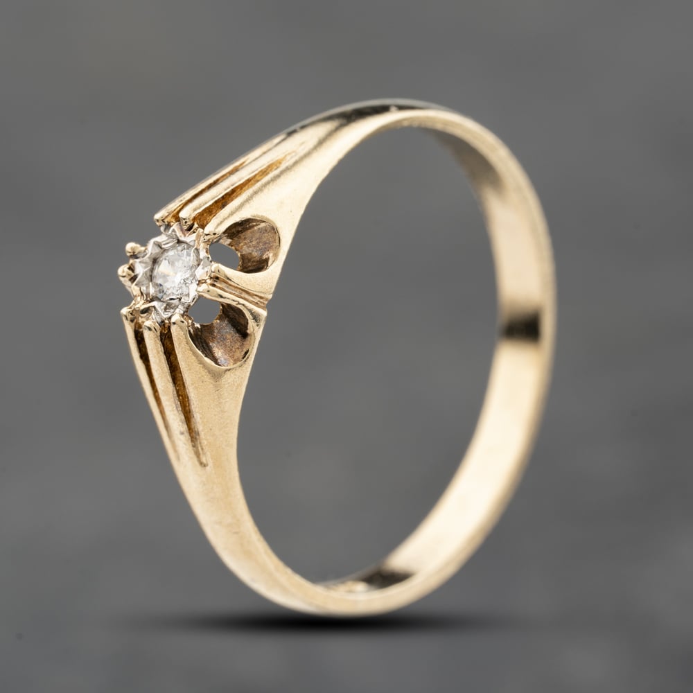 Second Hand 9ct Yellow Gold Diamond Single Stone Signet Ring 41342375