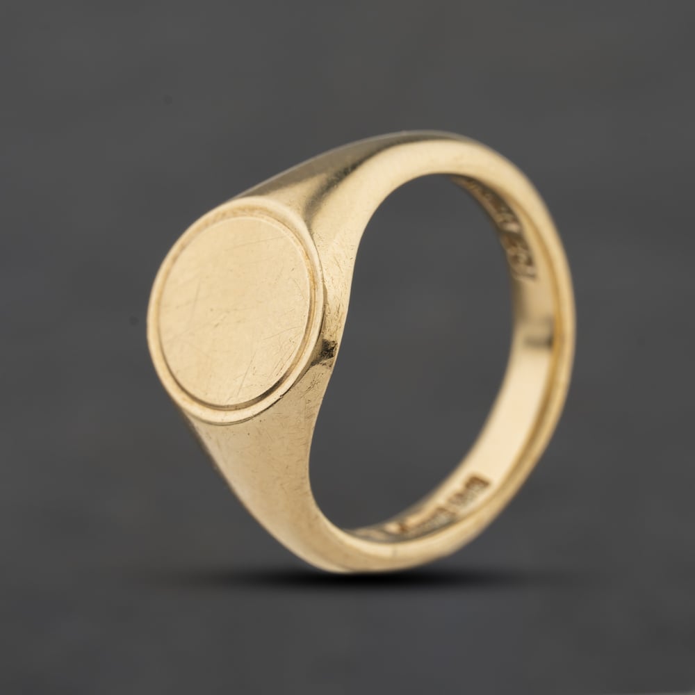 Second Hand 9ct Yellow Gold Oval Engravable Signet Ring 41342475