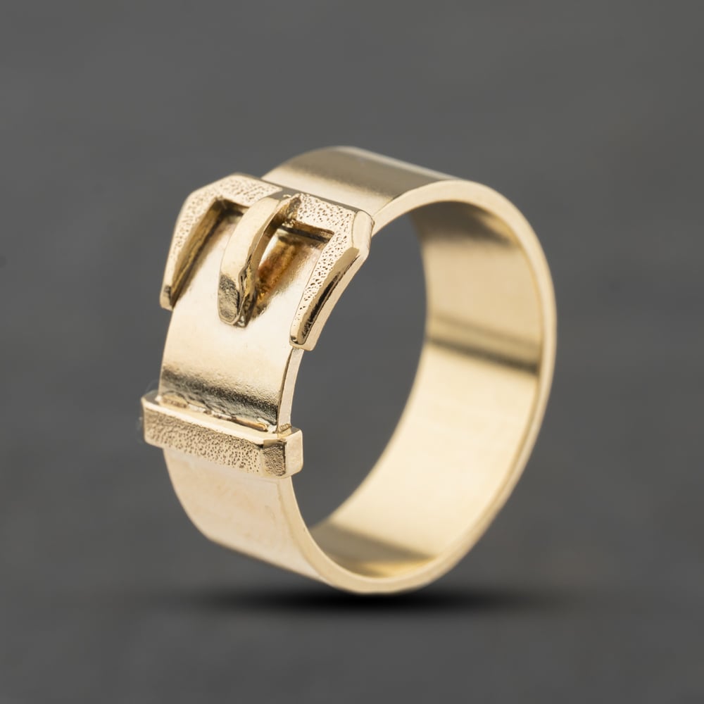 Second Hand 9ct Yellow Gold Buckle Ring 41342485