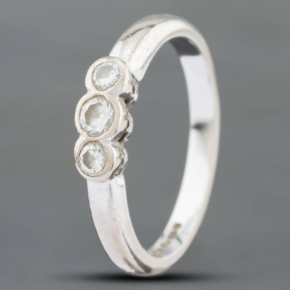 Second Hand 18ct White Gold Brilliant Cut Diamond Rubover Three Stone Ring 41381995