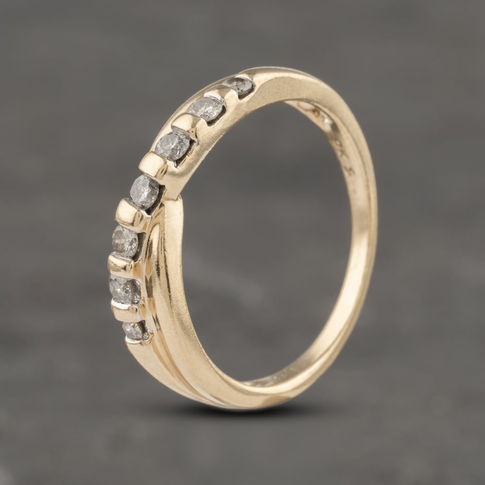 Second Hand 9ct Yellow Gold 0.25ct Brilliant Cut Diamond Crossover Ring 41382978