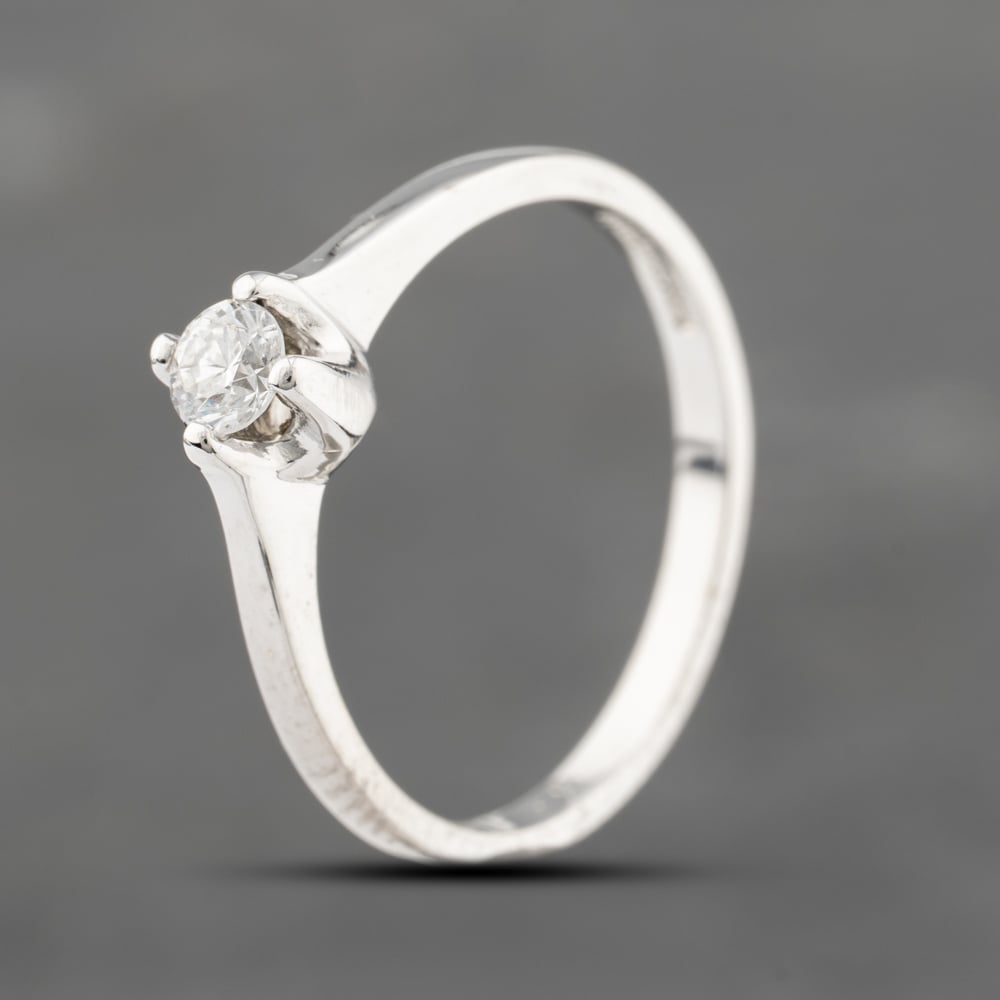 Second Hand 9ct White Gold 0.15ct Brilliant Cut Diamond Solitaire Ring 41383128