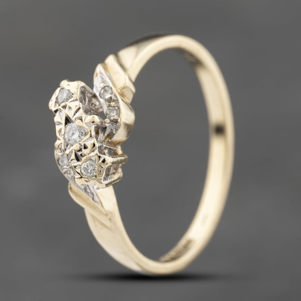 Second Hand 9ct Yellow Gold Diamond Twisted Three Stone Ring 41383787