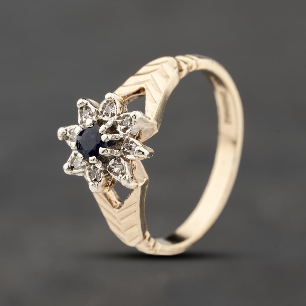 Second Hand 9ct Yellow Gold Sapphire & 0.03ct Diamond Flower Cluster Ring 41383877