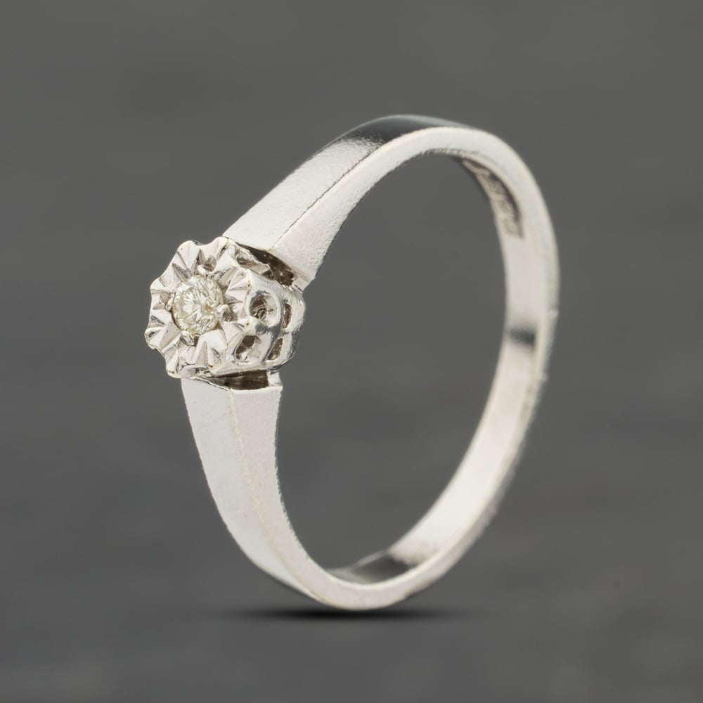 Second Hand 9ct White Gold Brilliant Cut Diamond Solitaire Ring 41383991
