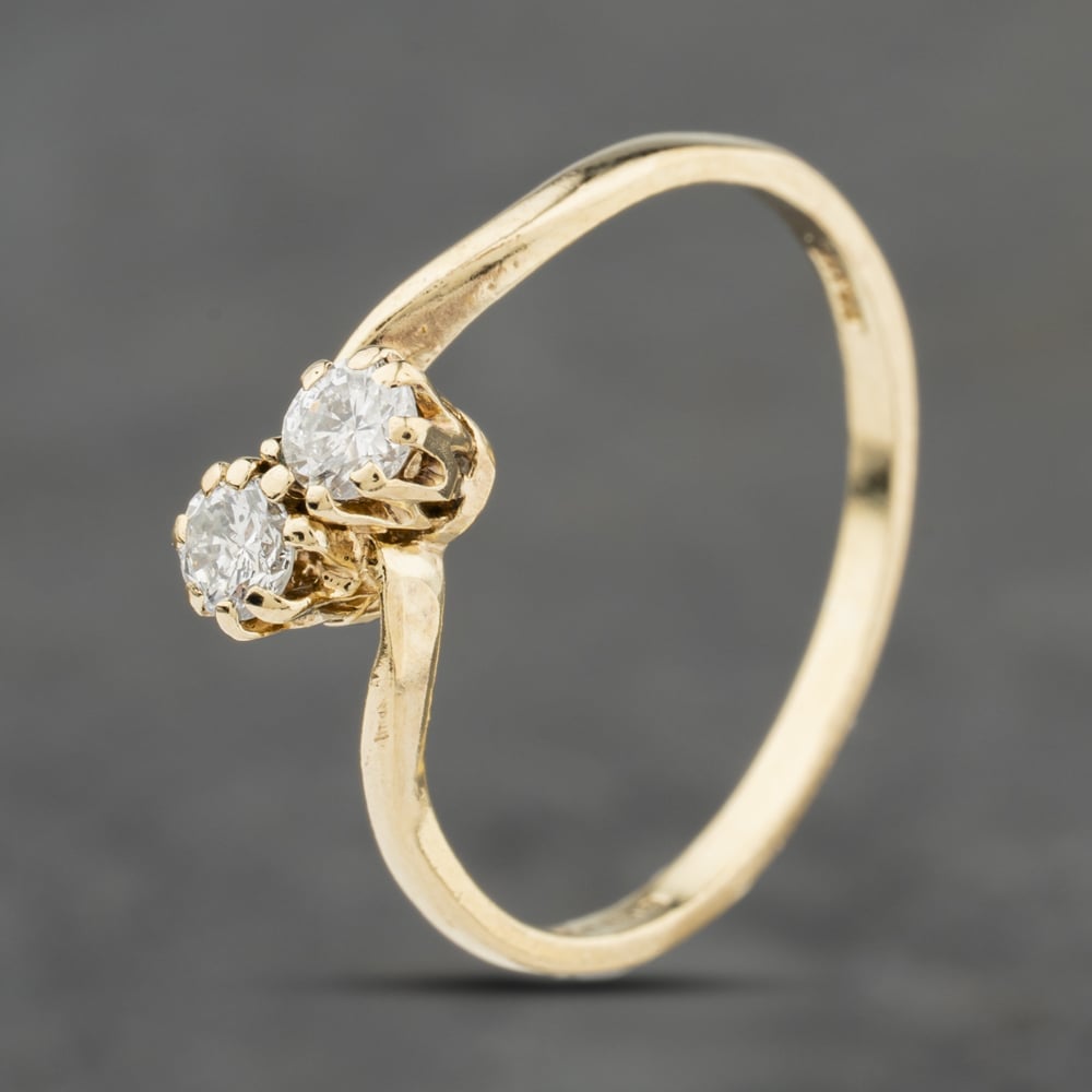 Second Hand 9ct Yellow Gold 0.25ct Brilliant Cut Diamond Twist Two Stone Ring 41384077