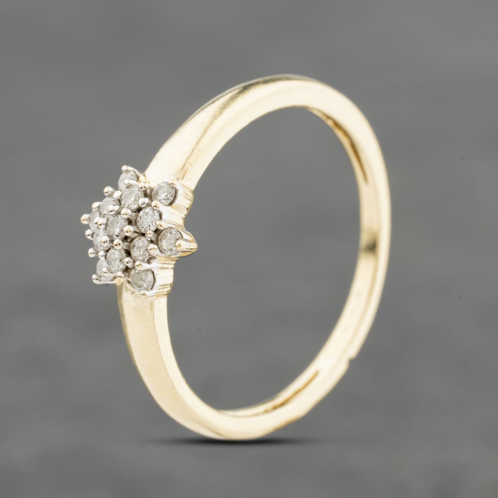 Second Hand 9ct Yellow Gold 0.15ct Brilliant Cut Diamond Flower Cluster Ring 41384092
