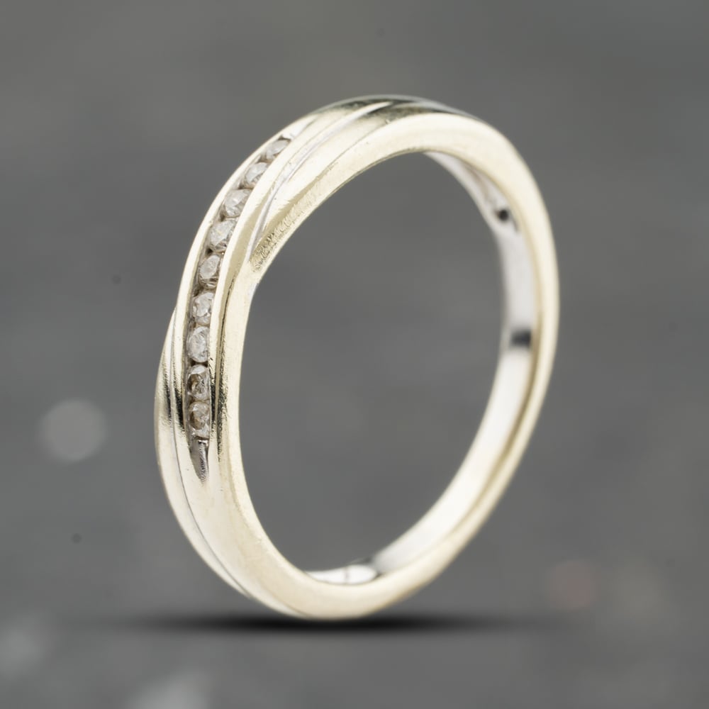 Second Hand 9ct White Gold 0.10ct Diamond Channel Set Crossover Ring 41384187