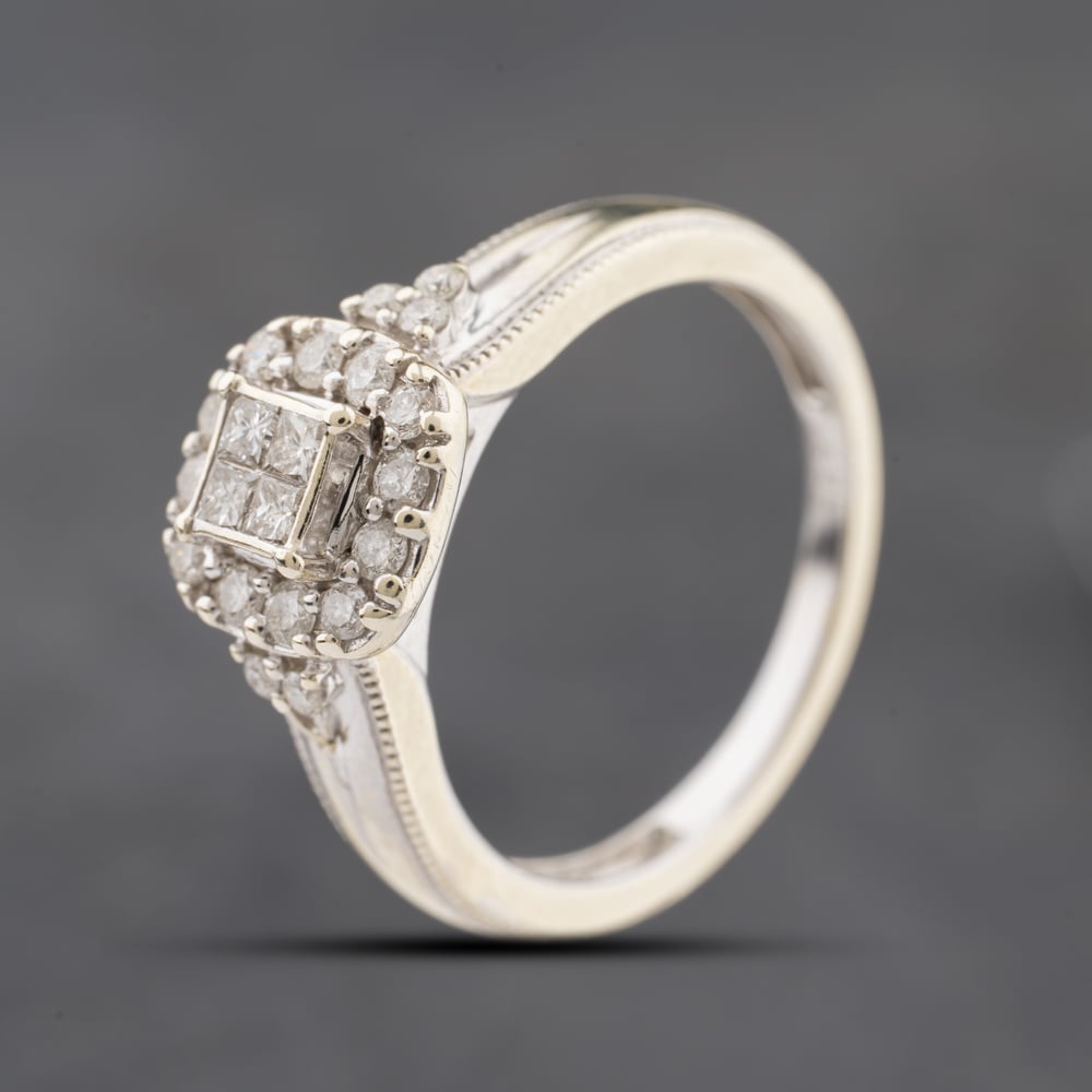 Second Hand 9ct White Gold 0.45ct Diamond Baguette And Brilliant Cut Tier Cluster Ring 41384239