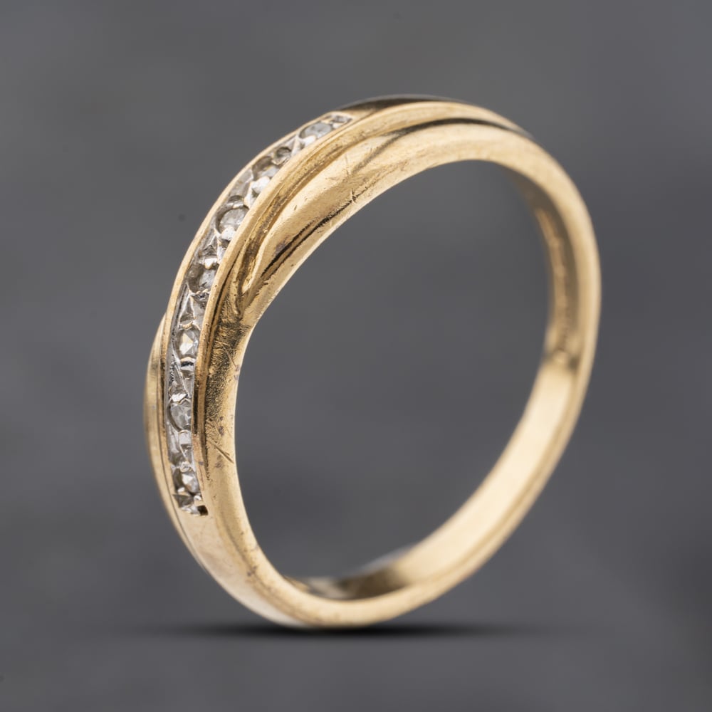 Second Hand 9ct Yellow Gold Diamond Crossover Ring 41384259