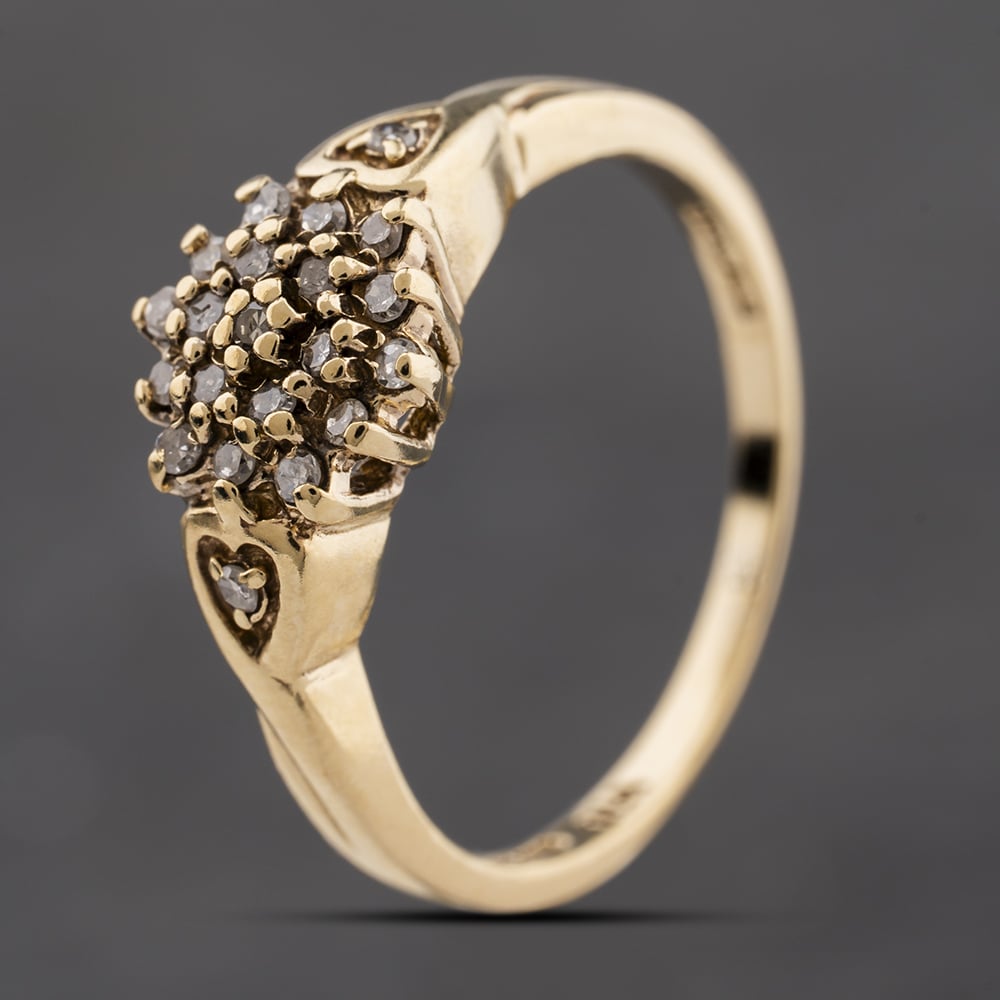 Second Hand 9ct Yellow Gold 0.15ct Diamond Boat Shaped Cluster Ring 41384292