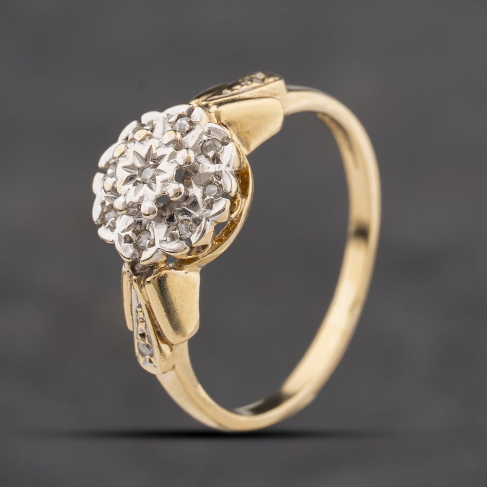 Second Hand 9ct Yellow Gold Brilliant Cut Diamond Cluster Ring 41384368