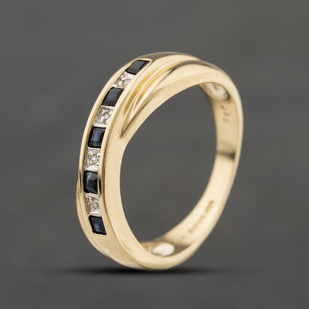 Second Hand 9ct Yellow Gold Spinel & 0.04ct Diamond Crossover Ring 41384395