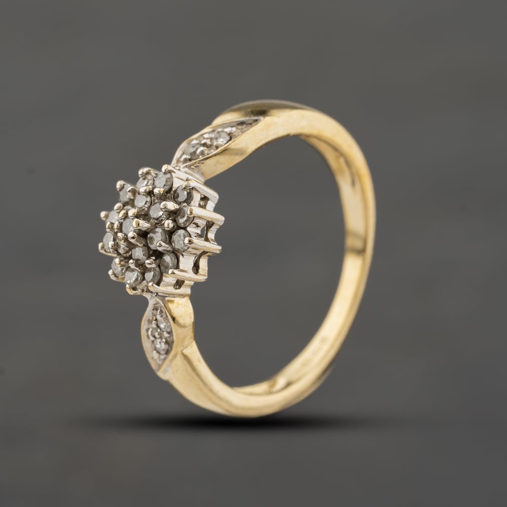 Second Hand 9ct Yellow Gold 0.25ct Diamond Cluster Ring 41384424