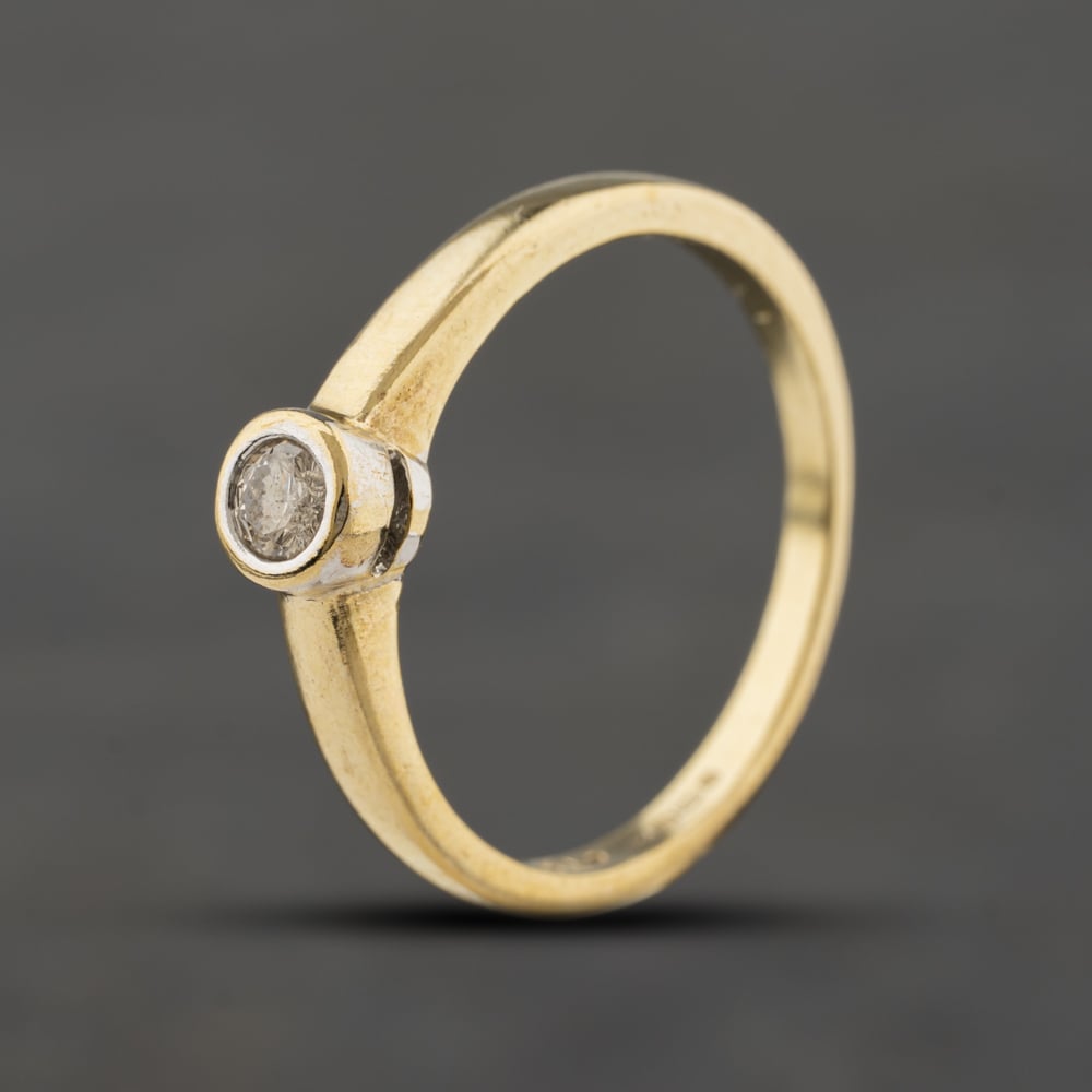 Second Hand 9ct Yellow Gold 0.15ct Brilliant Cut Diamond Solitaire Ring 41384429