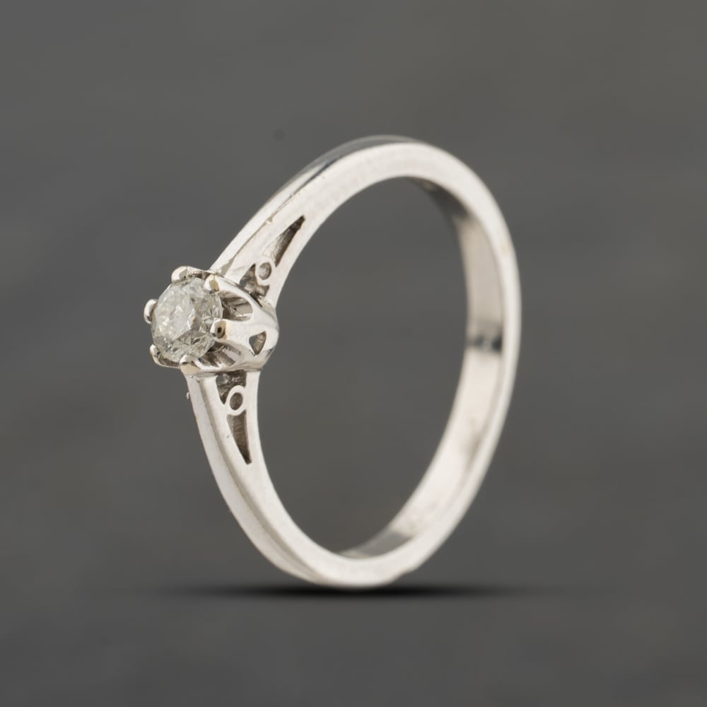 Second Hand 9ct White Gold 0.20ct Brilliant Cut Diamond Solitaire Ring 41384465