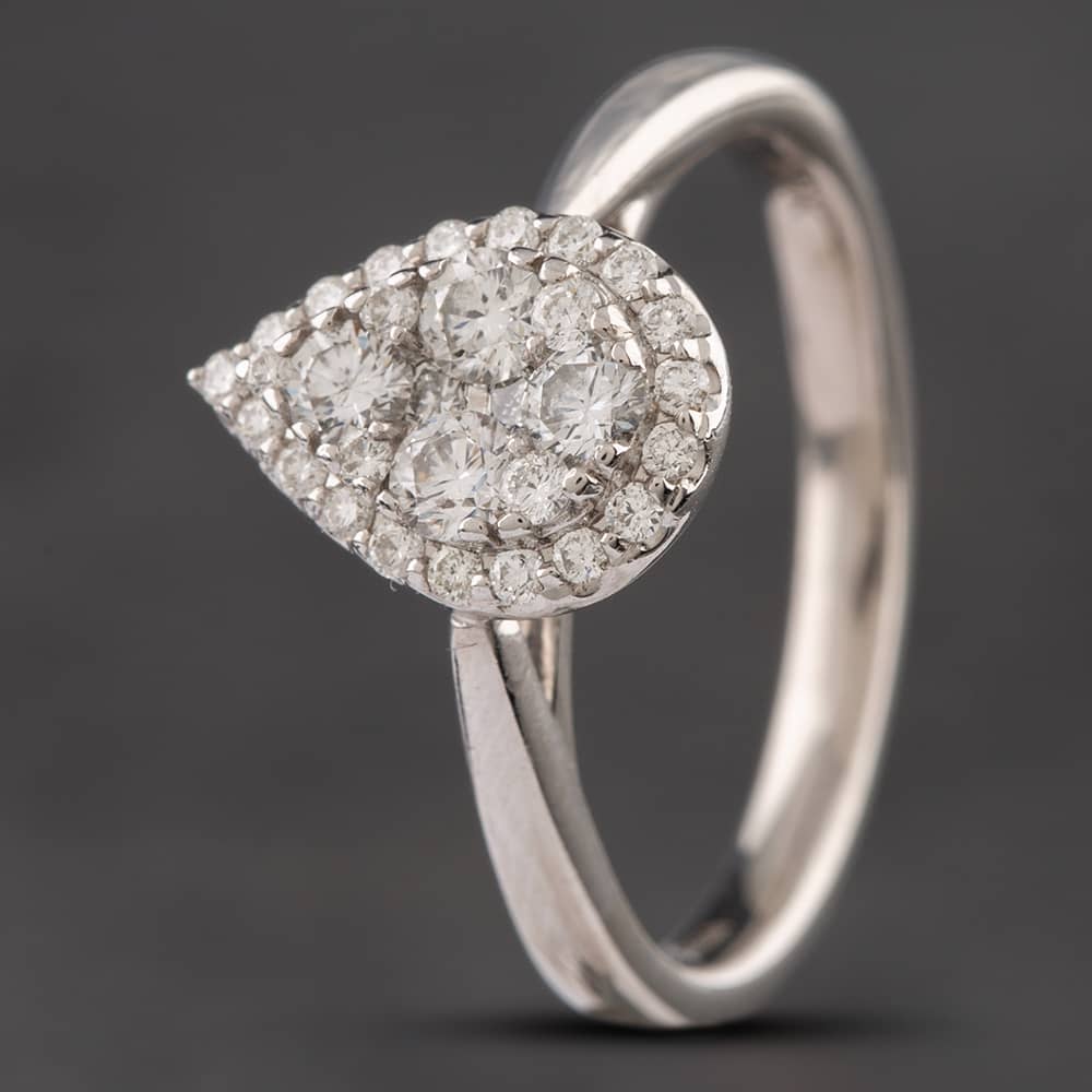 Second Hand 9ct White Gold 0.33ct Brilliant Cut Diamond Pear Shaped Cluster Ring 41482611