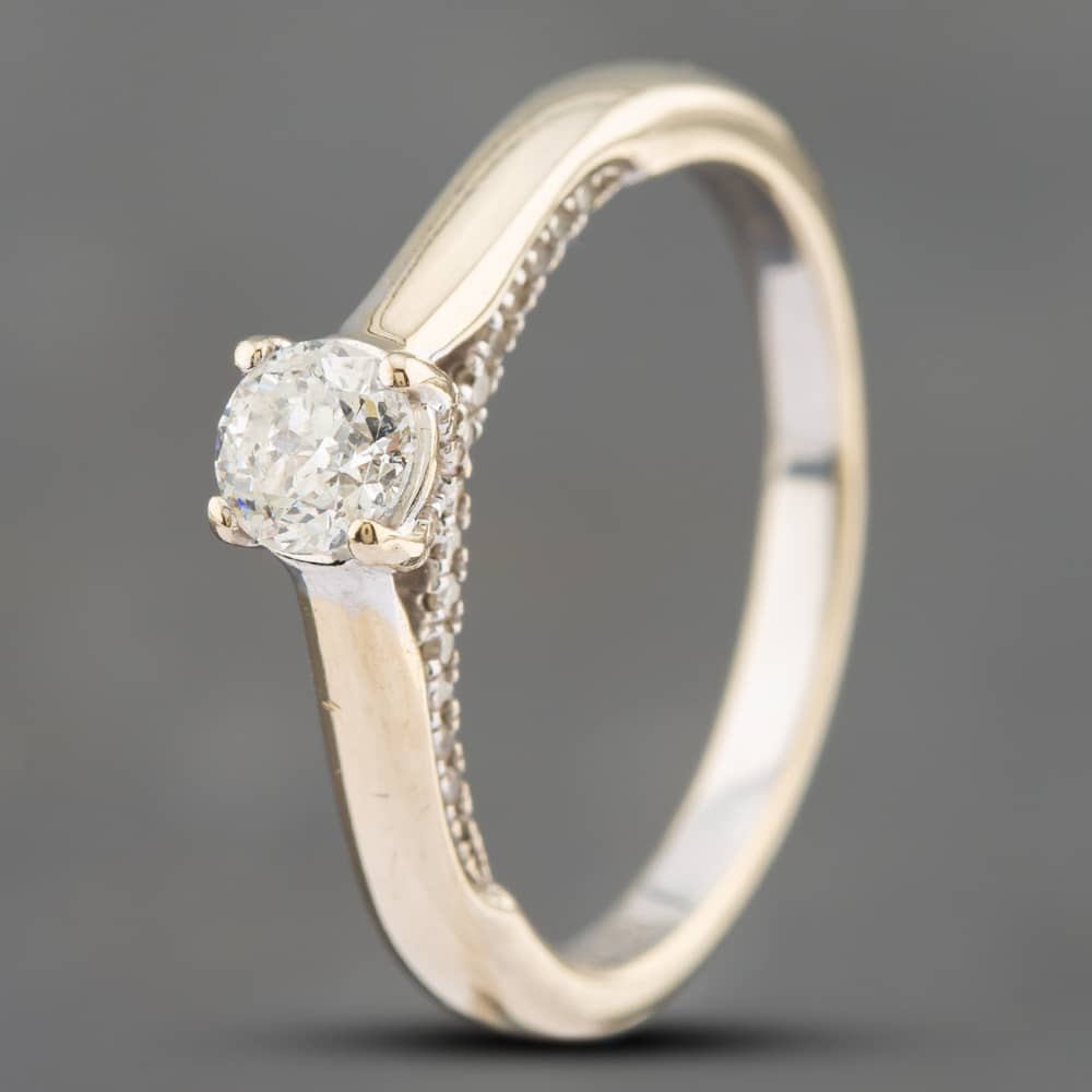 Second Hand 18ct White Gold 0.23ct Brilliant Cut Diamond Forever Solitaire Ring 41481369