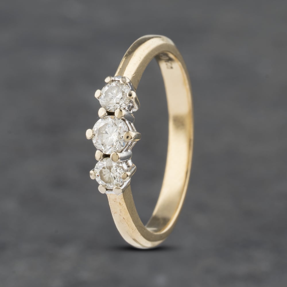 Second Hand 9ct Yellow Gold 0.50ct Brilliant Cut Diamond Three Stone Ring 41481886