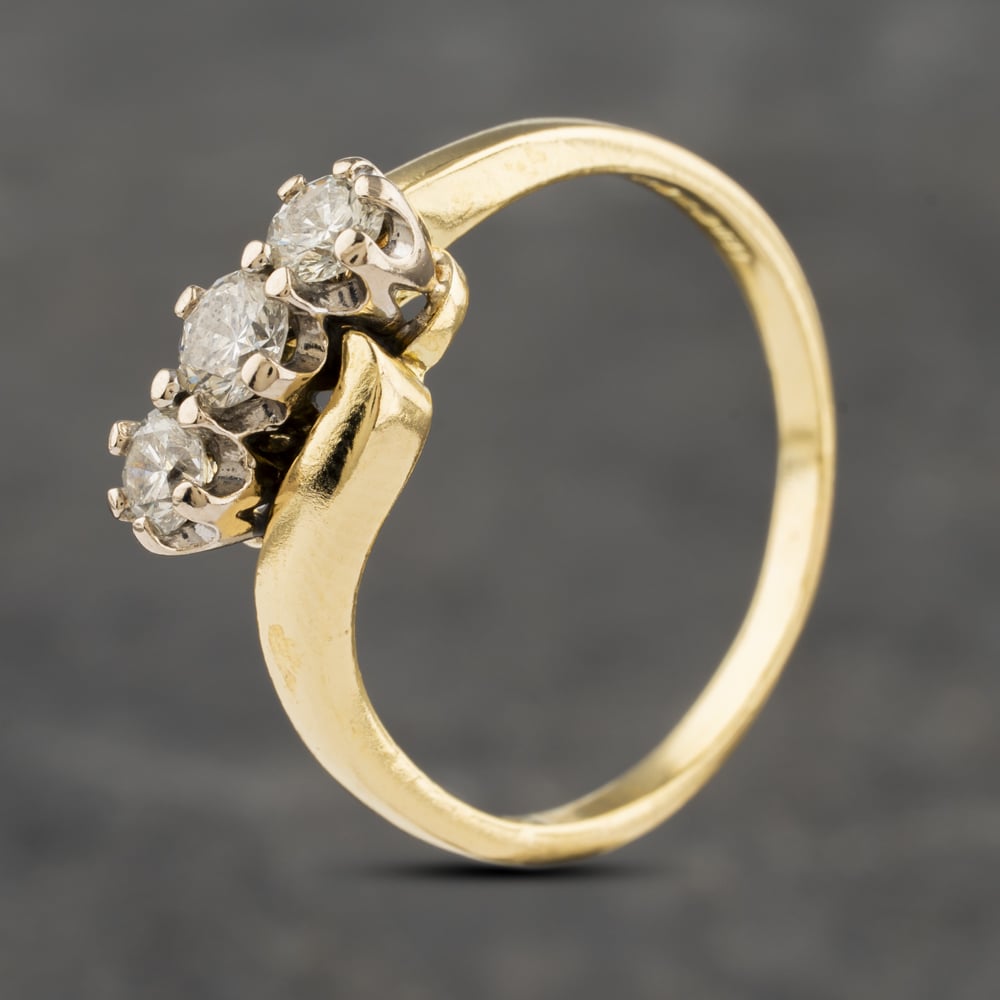Second Hand 18ct Yellow Gold 0.50ct Brilliant Cut Diamond Twist Three Stone Ring 41482052