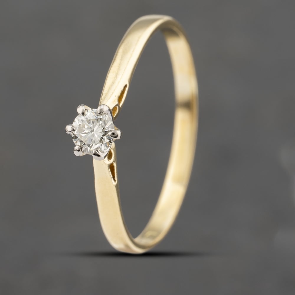 Second Hand 18ct Yellow Gold 0.20ct Brilliant Cut Diamond Solitaire Ring 41482185