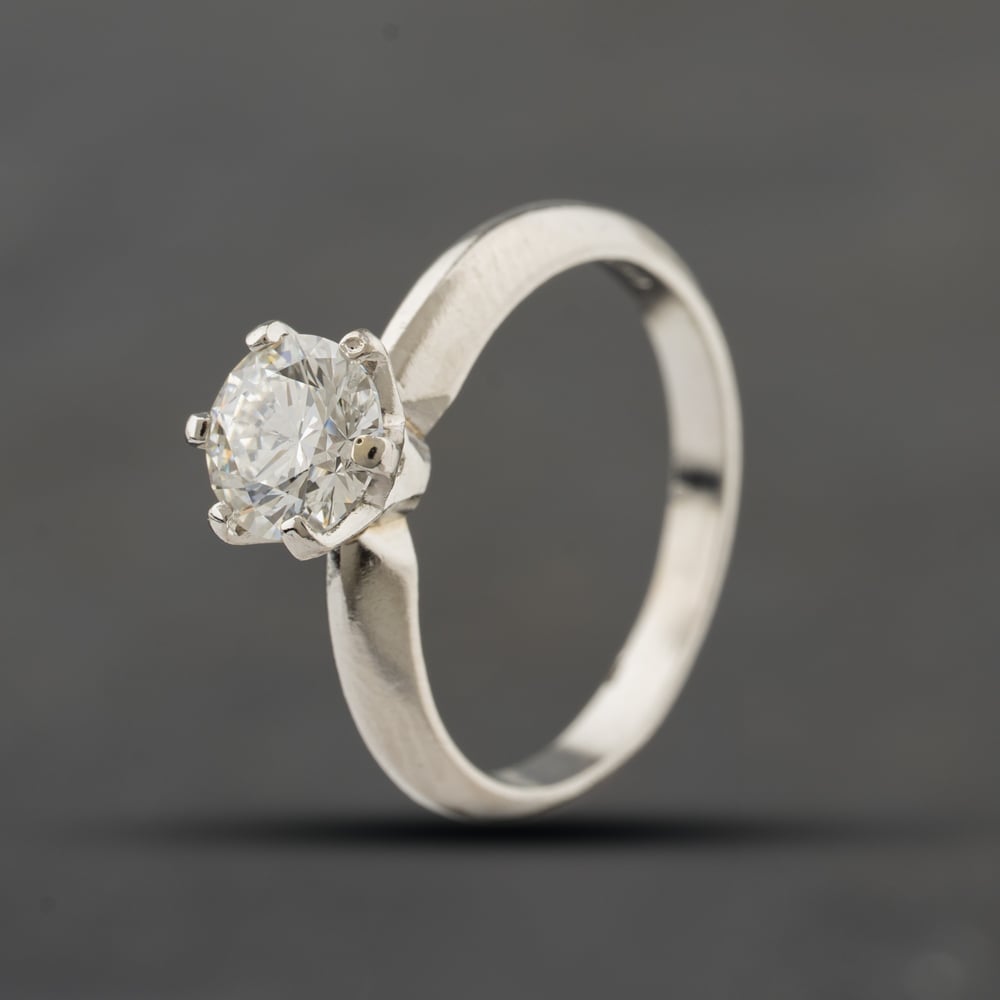 Second Hand Platinum 0.90ct Brilliant Cut Diamond Six Claw Solitaire Ring 41482204