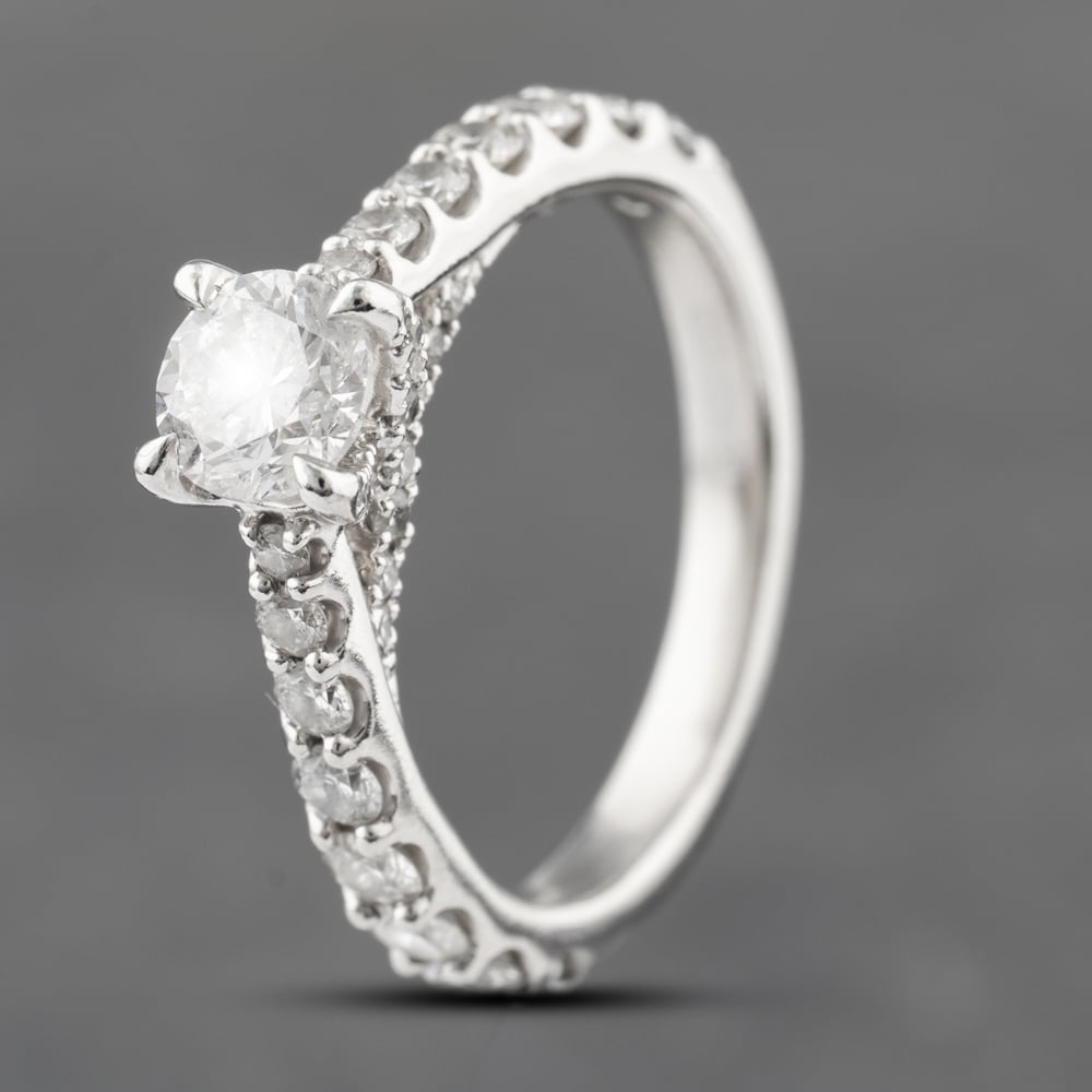 Second Hand Platinum Certificated 1.00ct Brilliant Cut Diamond Shoulder Set Solitaire Ring 41482273